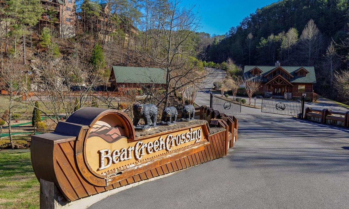 فيلا بيدجن فورجفي A Bear Creek Crib المظهر الخارجي الصورة